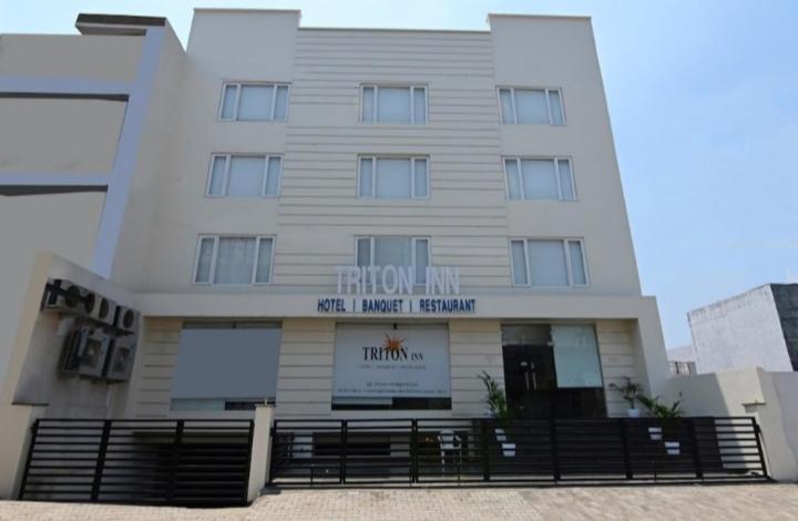 Triton Inn Lucknow Exterior photo